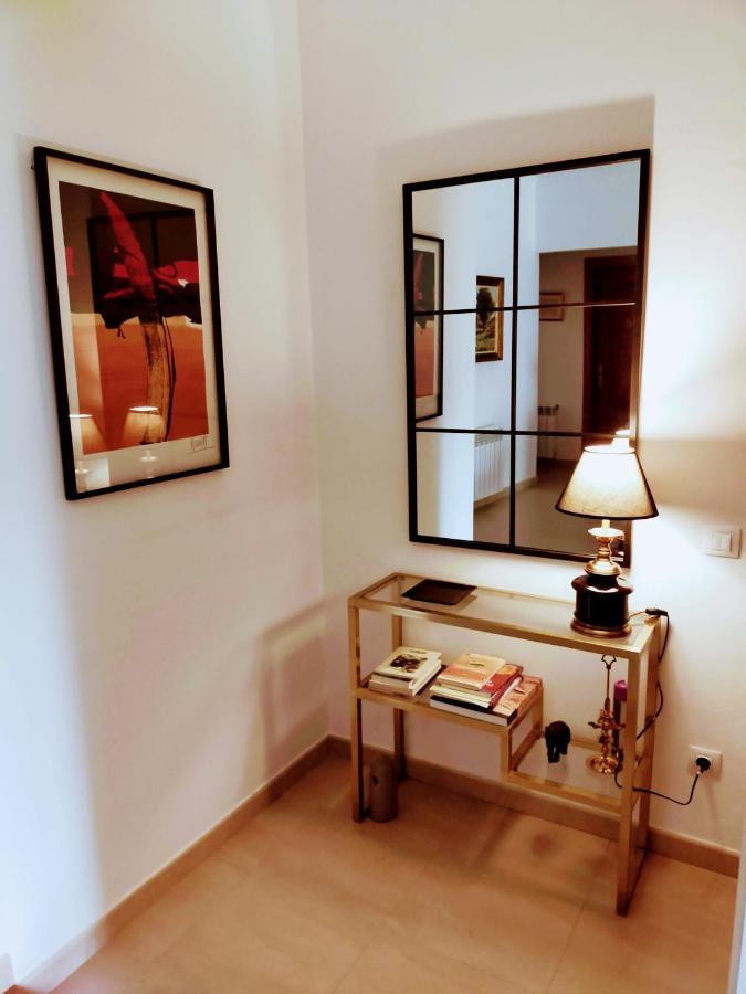 Can Planas Soleado, Amplio Con Vistas Y Parking Sant Joan de les Abadesses Exterior foto